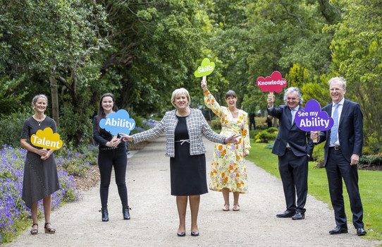 (L/R) Sharon Keogh & Báirbre Dolan, Dublin Simon Community, Heather Humphreys, TD, Minister for Social Protection and Community and Rural Development, Deirdre Mortell, CEO of Rethink Ireland, Terence O'Rourke, Chair, Rethink Ireland, Tadhg Young, Ireland Country Head, State Street.