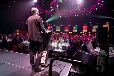 basis.point chairperson Eoin Fitzgerald addresses the basis.point Annual Spring Lunch, which took place at the Round Room in the Mansion House, Dublin on 2nd May 2025.