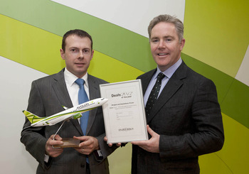 (L-R) Andy Cronin, CFO Avolon and Domhnal Slattery, CEO, Avolon. Avolon won the Mergers and Acquisitions Private Deal of the Year Award 2012.